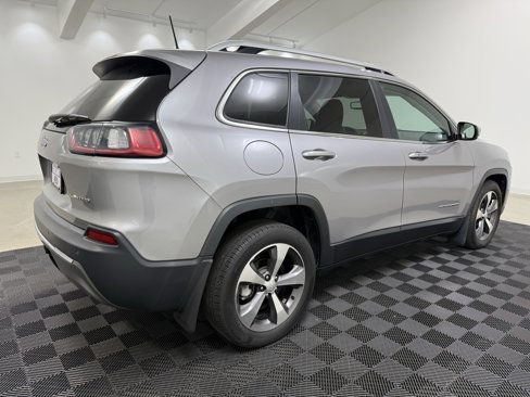 Used 2020 Jeep Cherokee Limited image 7