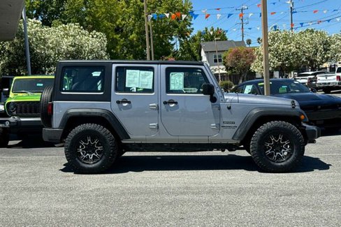 Used 2017 Jeep Wrangler Unlimited Sport w/ Trailer Tow Group image 3