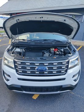 Used 2016 Ford Explorer XLT image 31