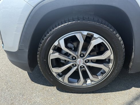 Used 2021 GMC Terrain SLT image 11