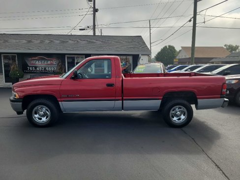 Used 1998 Dodge Ram 1500 Truck 2WD Regular Cab image 2