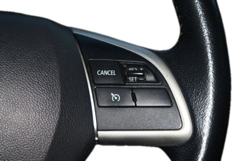 Used 2014 Mitsubishi Outlander SE image 20