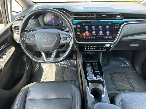 Used 2022 Chevrolet Bolt LT w/ Infotainment Package image 33