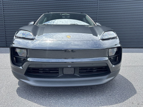 Certified 2024 Porsche Macan 4 Electric image 11