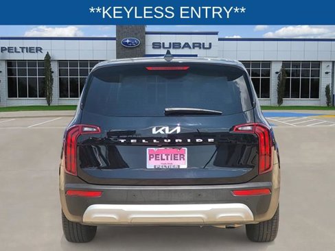 Used 2022 Kia Telluride LX image 5
