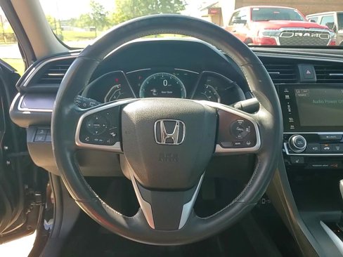 Used 2017 Honda Civic Touring image 15
