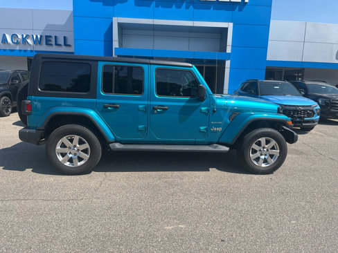 Used 2019 Jeep Wrangler Unlimited Sahara image 2