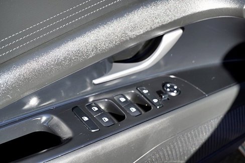 Certified 2024 Hyundai Elantra SEL image 22
