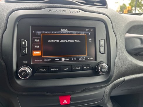 Used 2016 Jeep Renegade Trailhawk image 28