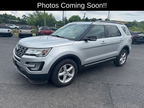Used 2016 Ford Explorer XLT w/ Equipment Group 202A image 1