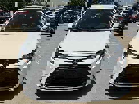 Used 2023 Toyota Corolla LE image 8