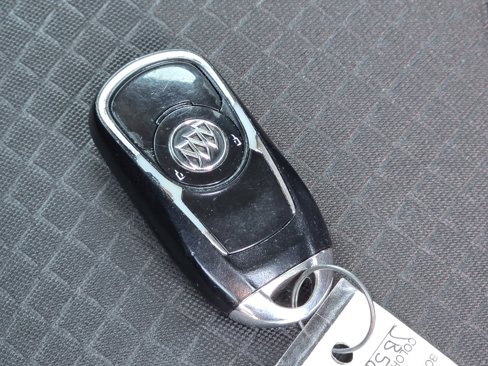 Used 2018 Buick Encore Preferred image 31