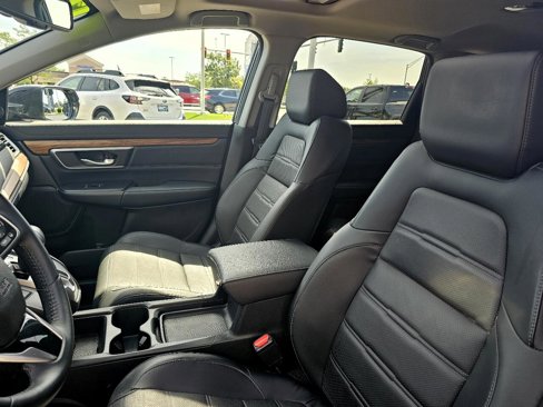 Used 2017 Honda CR-V Touring image 13