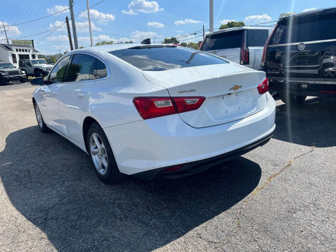 Used 2017 Chevrolet Malibu LS image 2