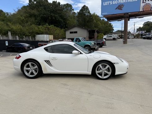Used 2008 Porsche Cayman image 3