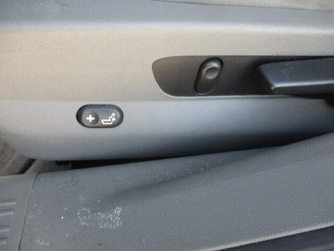 Used 2010 Chevrolet Malibu LS image 25