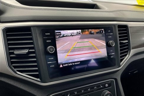 Used 2019 Volkswagen Atlas SE w/ Towing Package image 23