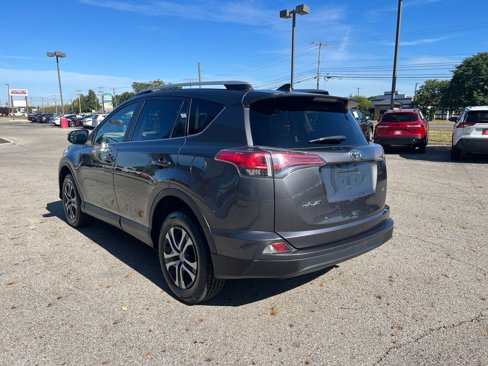 Used 2016 Toyota RAV4 LE image 3