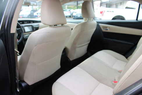 Used 2015 Toyota Corolla LE image 11