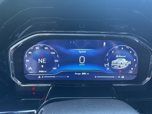 Certified 2025 Chevrolet Silverado 1500 LT image 30