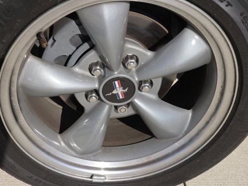 Used 2004 Ford Mustang GT image 9