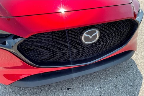 Certified 2022 MAZDA MAZDA3 s image 28