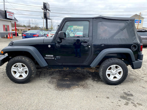 Used 2014 Jeep Wrangler Sport w/ Connectivity Group image 8