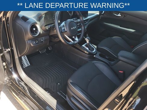 Used 2023 Kia Forte GT-Line image 18