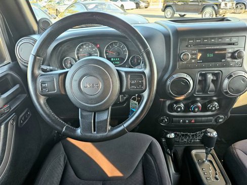 Used 2013 Jeep Wrangler Sport image 27
