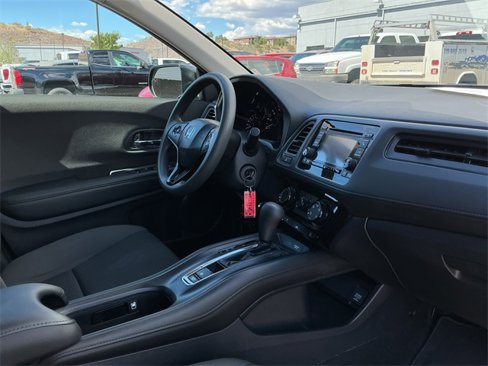 Used 2022 Honda HR-V LX image 33