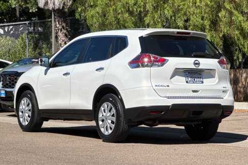 Used 2014 Nissan Rogue S image 3