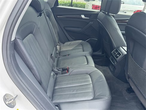 Used 2018 Audi Q5 2.0T Premium image 31