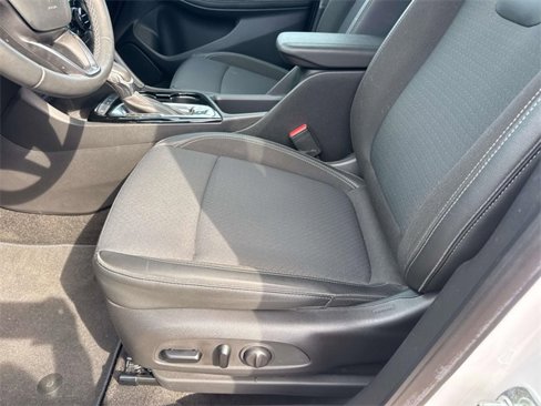 Used 2022 Buick Encore GX Select w/ Sport Touring Package image 21
