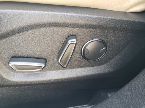 Used 2015 Ford Edge SEL w/ Equipment Group 201A image 20