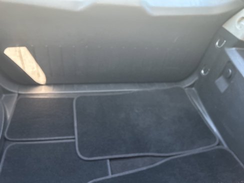 Used 2017 Chevrolet Equinox LT w/ Convenience Package image 19