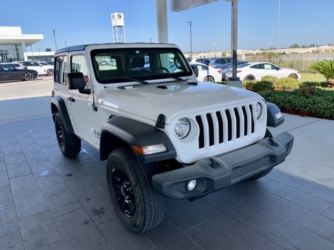 Used 2020 Jeep Wrangler Sport image 3