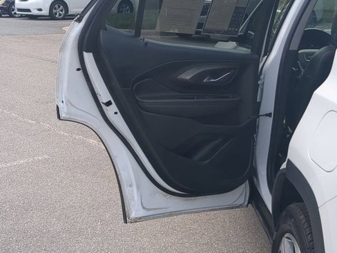 Used 2020 GMC Terrain SLT image 29