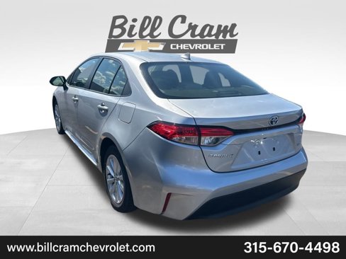 Used 2025 Toyota Corolla LE image 12