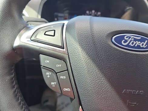Used 2024 Ford Edge SEL w/ Convenience Package image 27