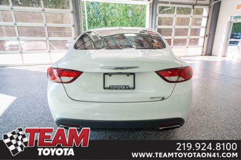 Used 2016 Chrysler 200 S w/ Comfort Group image 3