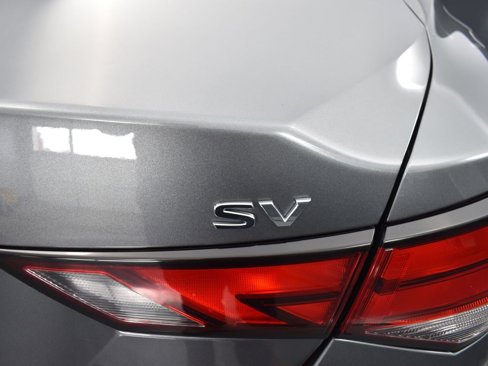 Used 2024 Nissan Sentra SV image 10