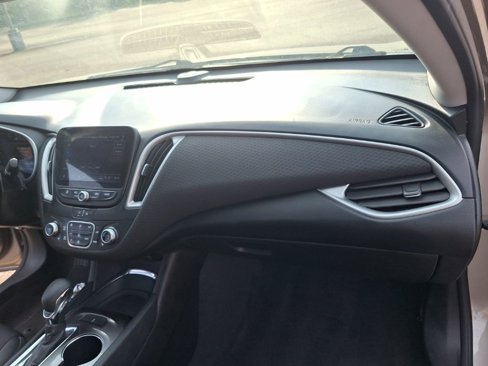 Certified 2022 Chevrolet Malibu LT image 25