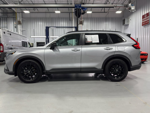 Used 2025 Honda CR-V Sport image 2