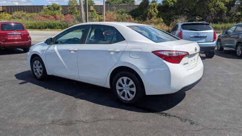 Used 2015 Toyota Corolla L image 11