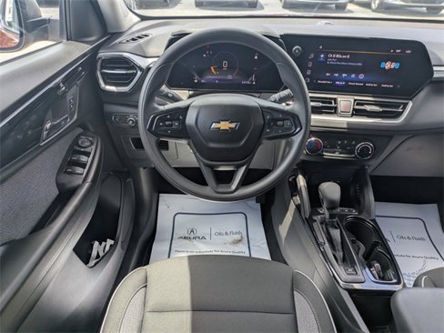 Used 2024 Chevrolet TrailBlazer LS w/ LS Convenience Package image 17