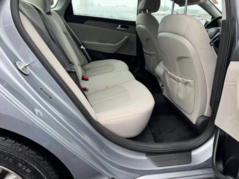 Used 2016 Hyundai Sonata SE image 15