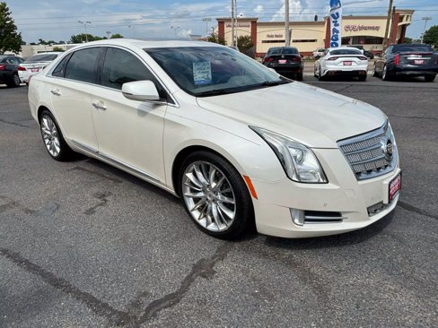 Used 2013 Cadillac XTS Platinum image 13