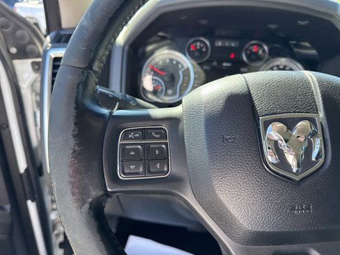 Used 2015 RAM 3500 SLT w/ Luxury Group image 16