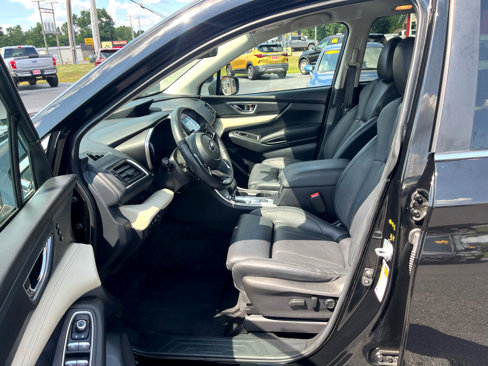 Used 2022 Subaru Ascent Limited image 11