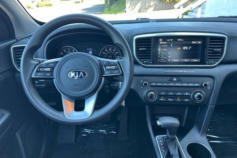Used 2020 Kia Sportage LX image 10